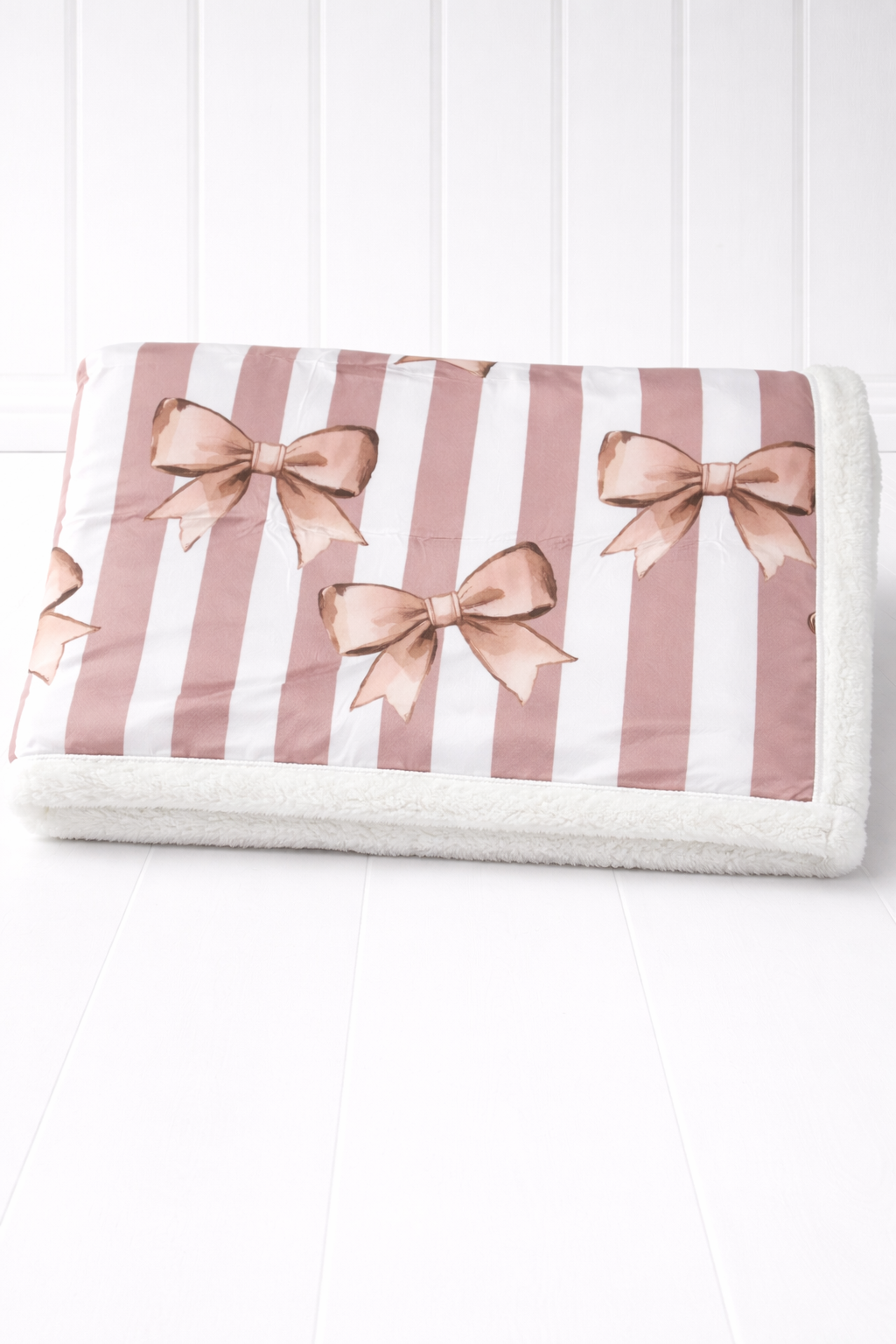 Cute bow dog blanket,